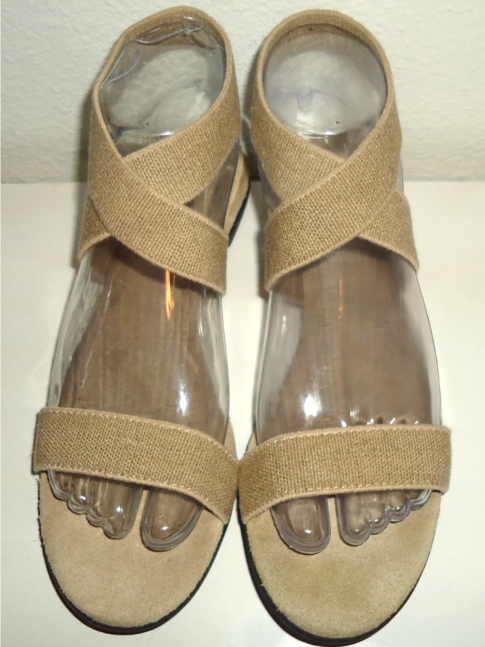 CHARLESTON SHOE CO. Tan Cross-Strap Sandals